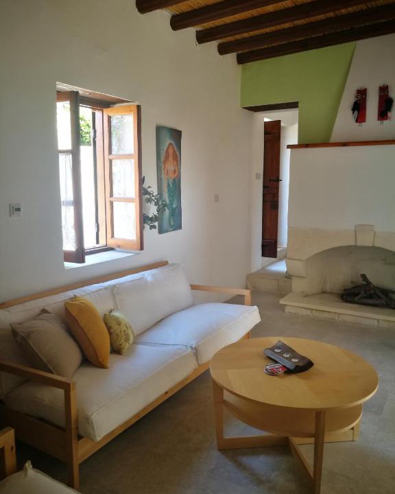 Fyti Apartment | Αλωξάντρα