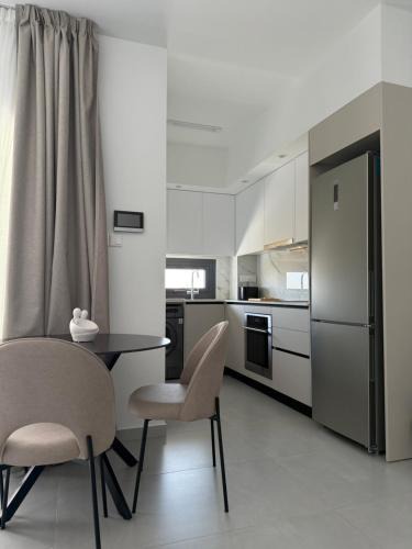 Dromolaxia Apartment | ΘΕΑ 5 Comfortable 1BR and 2BR Apartments