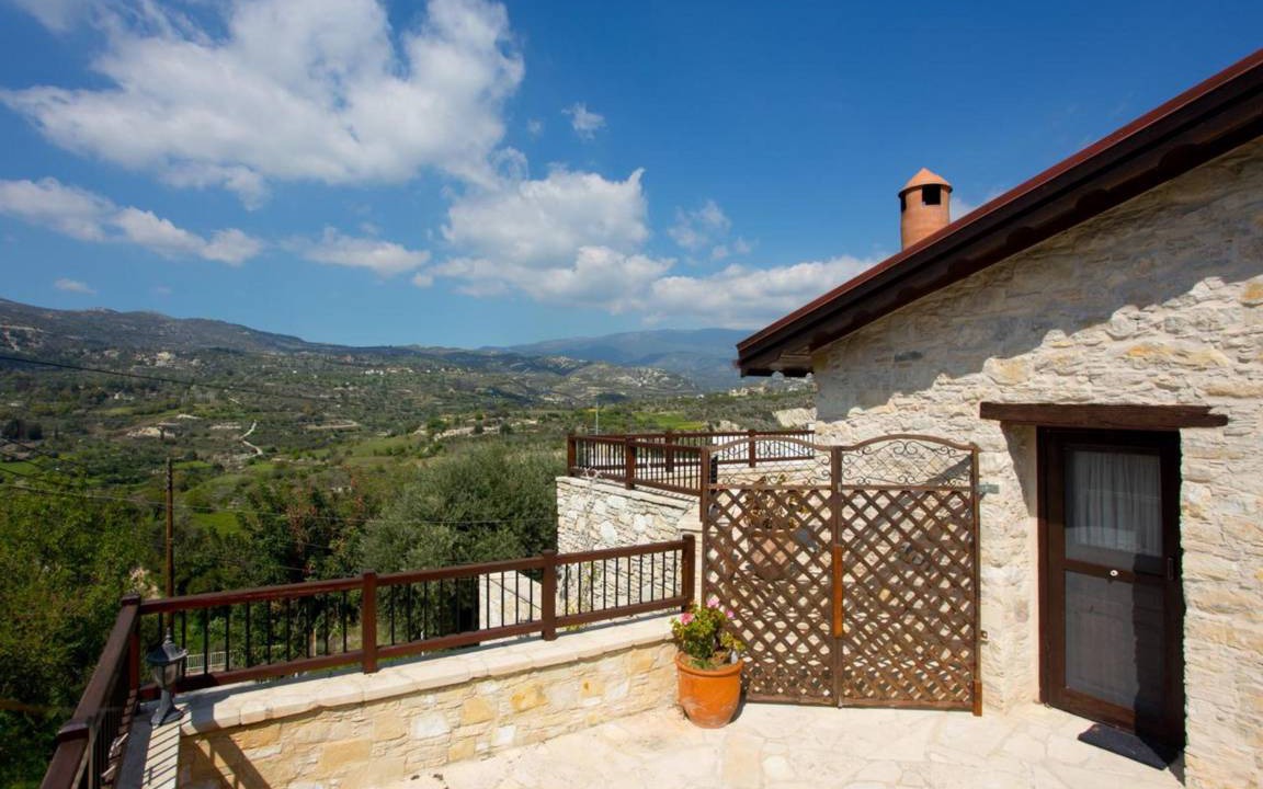 Dhoros House | 100 m² House ∙ 2 bedrooms ∙ 4 guests