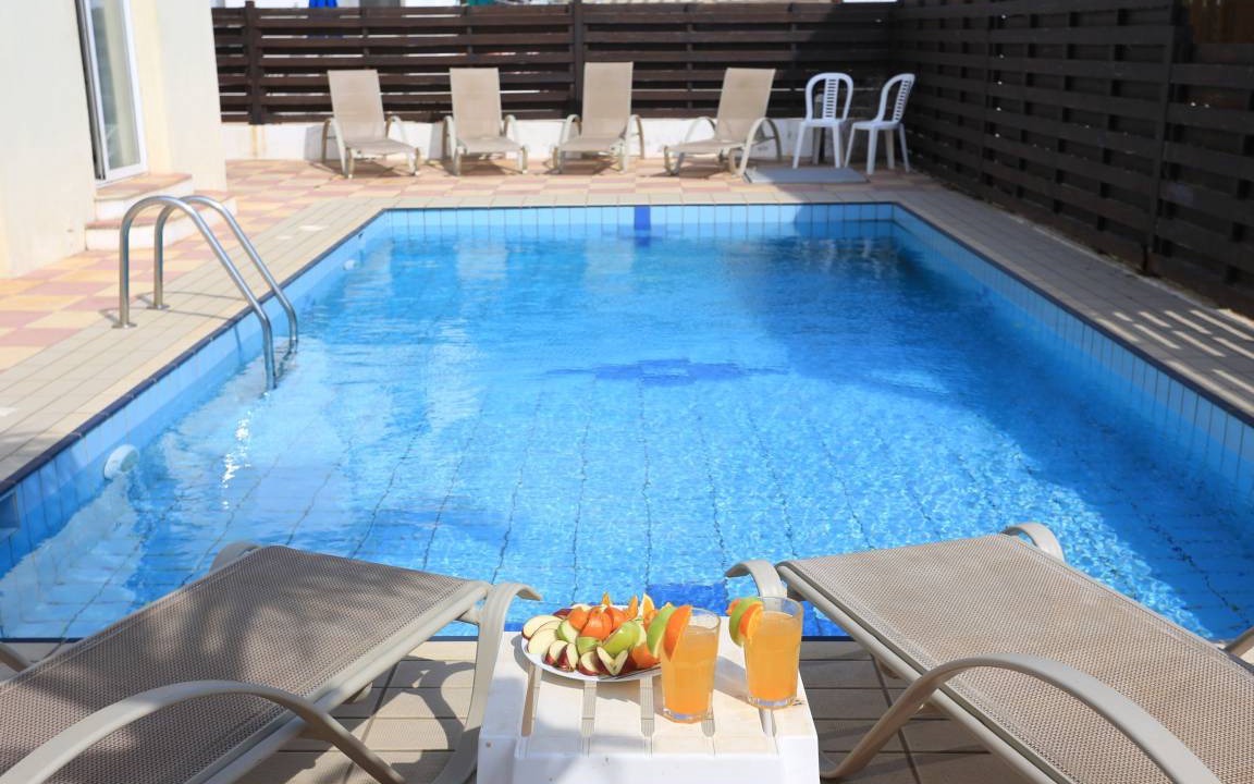 Ayia Thekla Villa | 110 m² Villa ∙ 2 bedrooms ∙ 6 guests