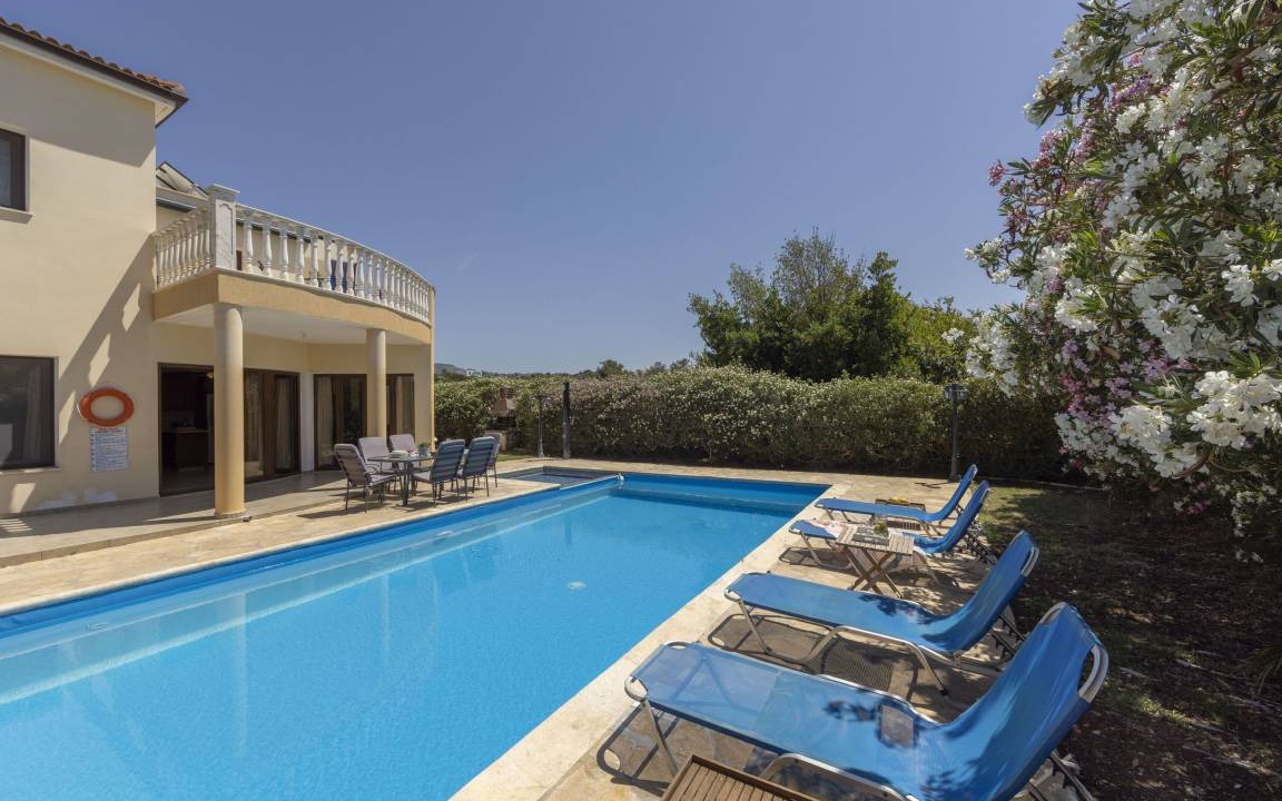 Argaka Villa | 120 m² Villa ∙ 3 bedrooms ∙ 7 guests