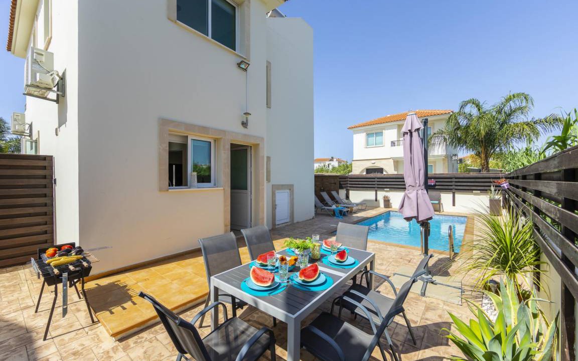 Pernera Villa | 125 m² Villa ∙ 3 bedrooms ∙ 8 guests