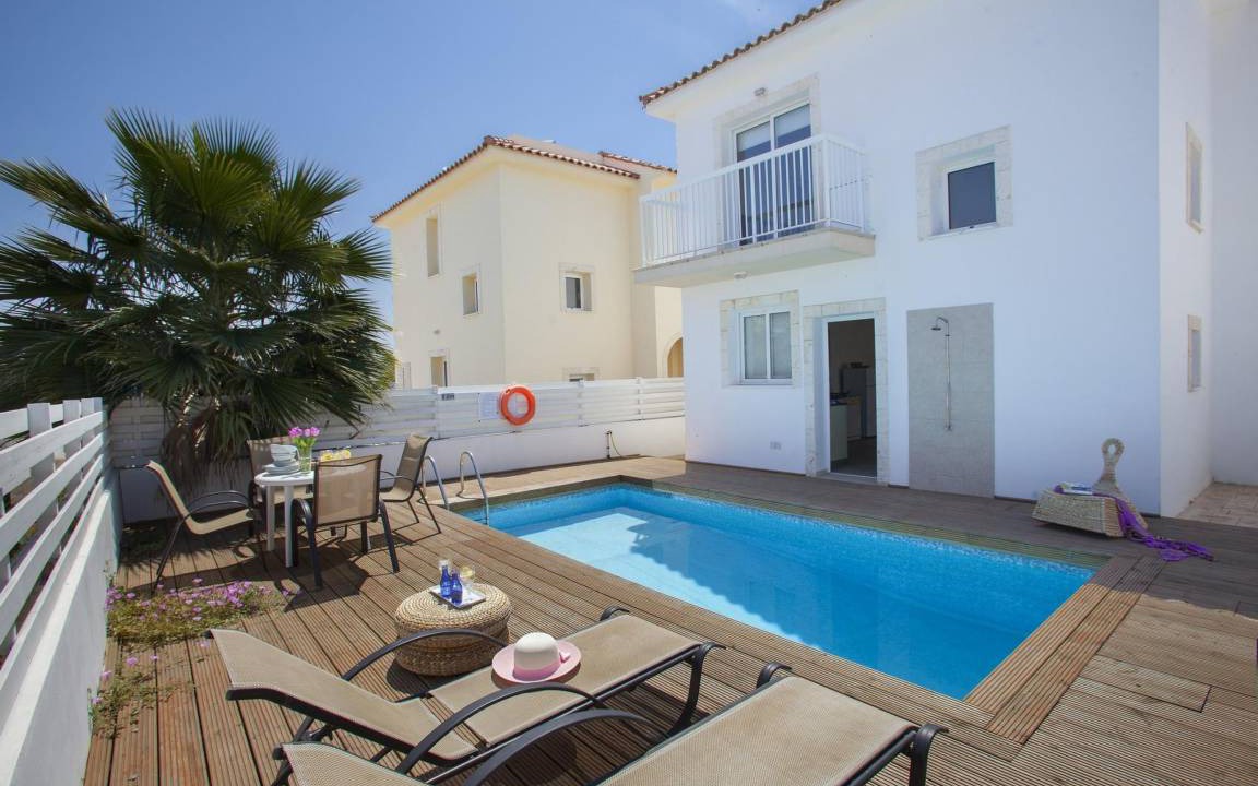 Pernera Villa | 130 m² Villa ∙ 3 bedrooms ∙ 6 guests