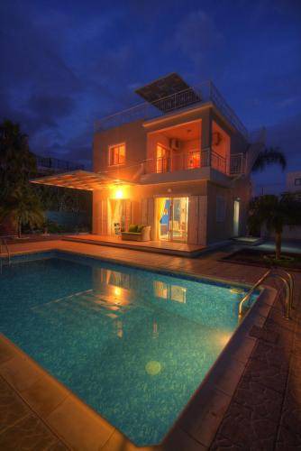 Chlorakas Villa | 134 m² Villa ∙ 2 bedrooms ∙ 4 guests