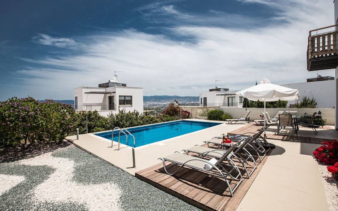 Lakatamia Villa | 137 m² Villa ∙ 3 bedrooms ∙ 6 guests