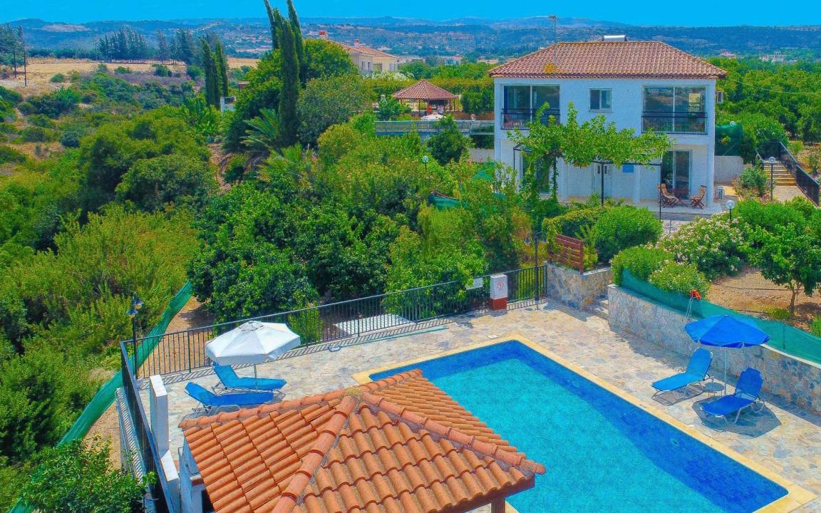 Latchi Villa | 140 m² Villa ∙ 2 bedrooms ∙ 4 guests