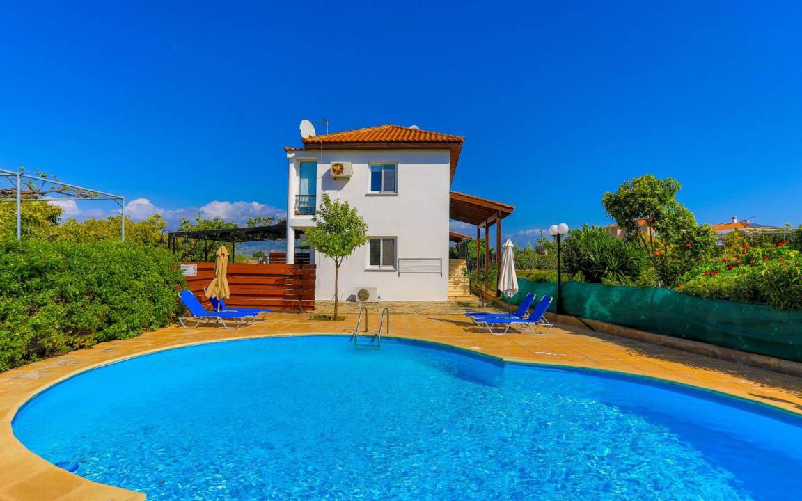 Latchi Villa | 140 m² Villa ∙ 2 bedrooms ∙ 4 guests