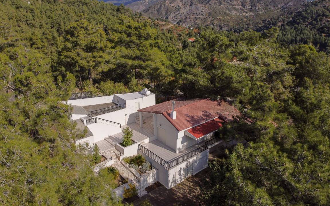 Saittas House | 150 m² House ∙ 3 bedrooms ∙ 6 guests