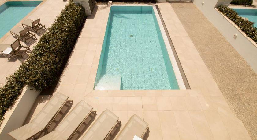 Softades Villa | 150 m² Villa ∙ 3 bedrooms ∙ 6 guests