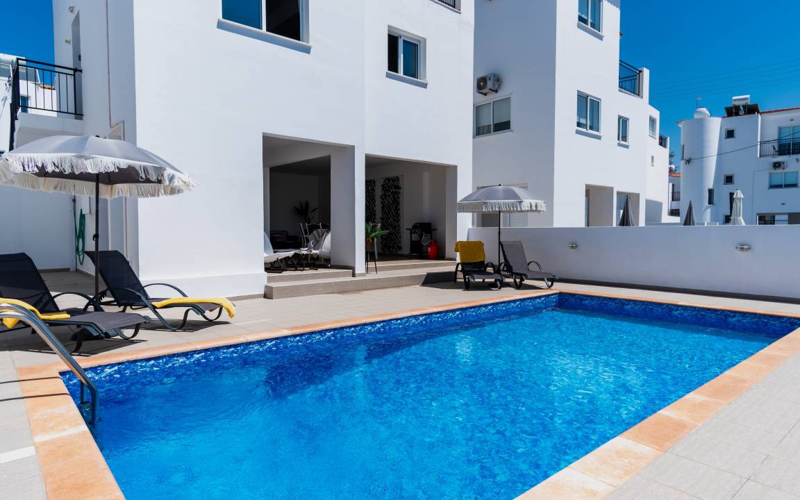 Tremithousa Villa | 160 m² Villa ∙ 4 bedrooms ∙ 8 guests