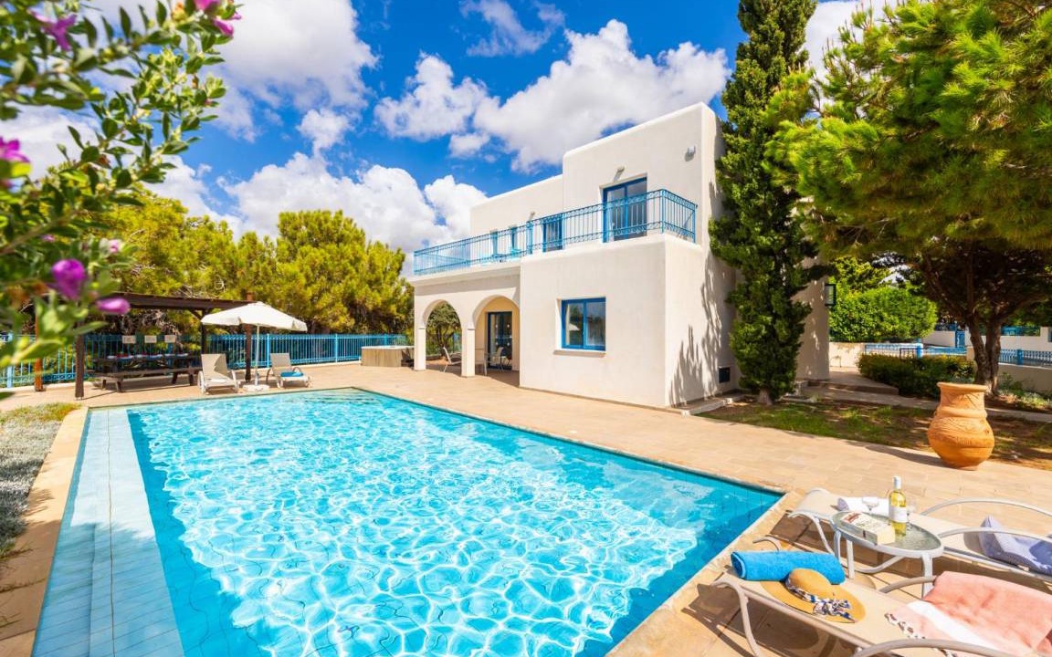 Agios Georgios Pegeias Villa | 180 m² Villa ∙ 3 bedrooms ∙ 7 guests