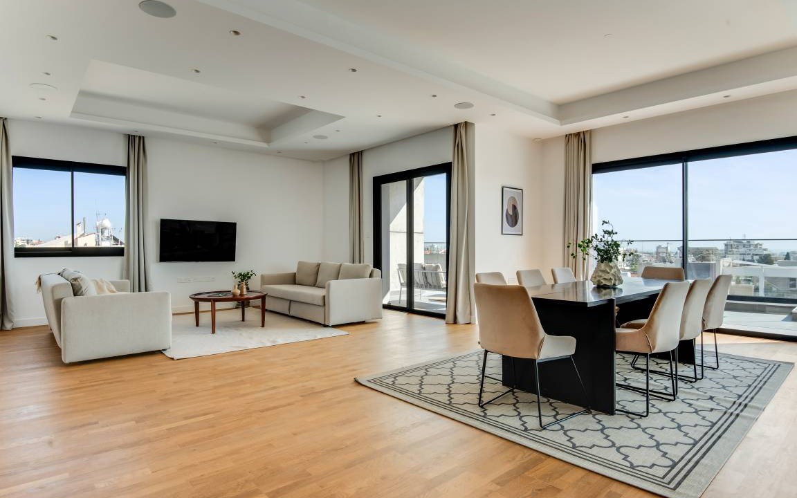 Limassol Apartment | 187 m² Apartment ∙ 5 bedrooms ∙ 10 guests