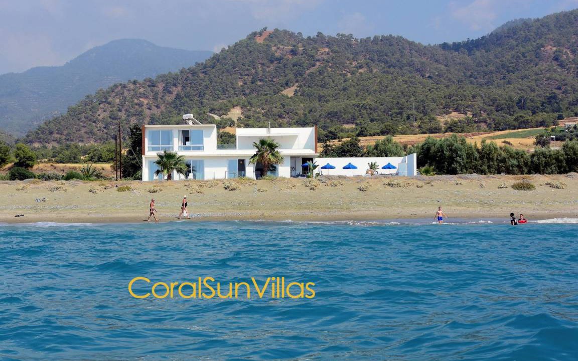 Argaka Villa | 200 m² Villa ∙ 4 bedrooms ∙ 10 guests