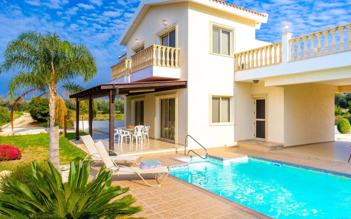 Ayia Marina Chrysochous Villa | 200 m² Villa ∙ 4 bedrooms ∙ 9 guests