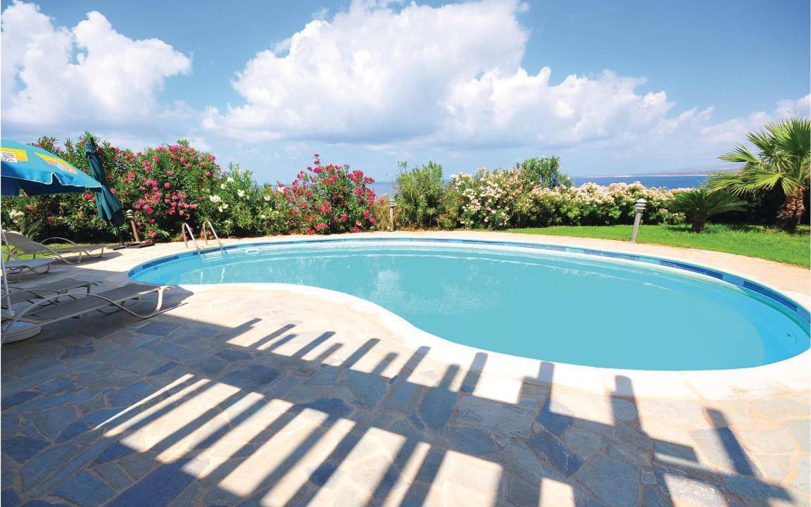 Agios Georgios Pegeias House | 200 m² House ∙ 3 bedrooms ∙ 6 guests