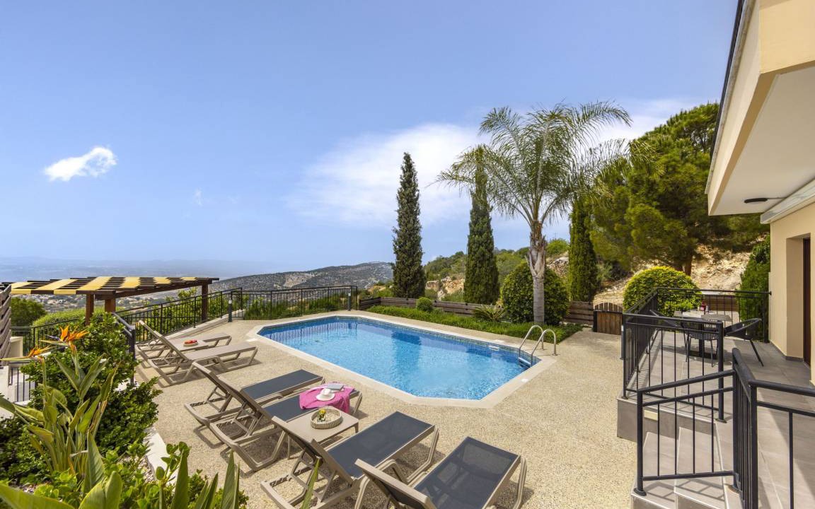 Meladeia Villa | 200 m² Villa ∙ 4 bedrooms ∙ 8 guests