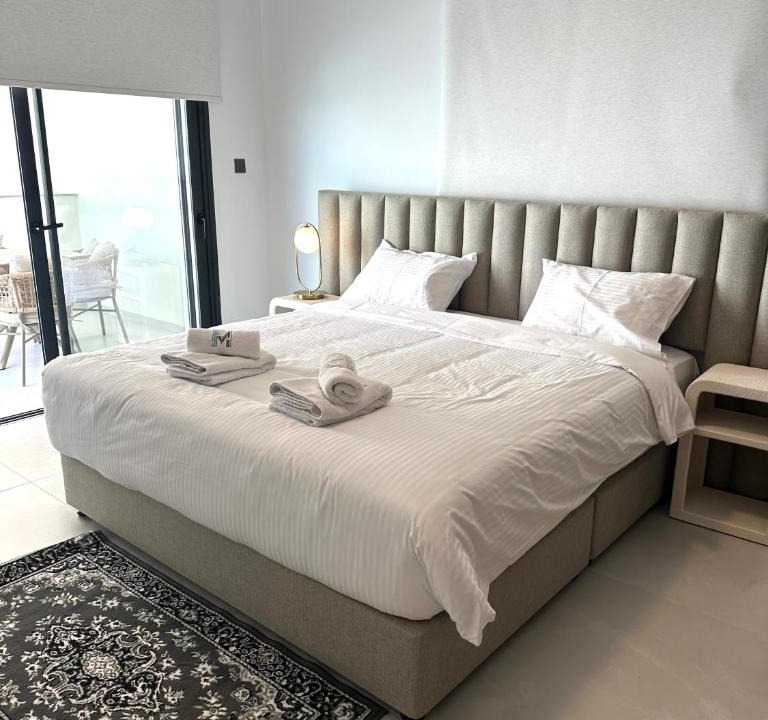 Lakatamia Apartment | 204 Lux Suites Level2 Tower 206