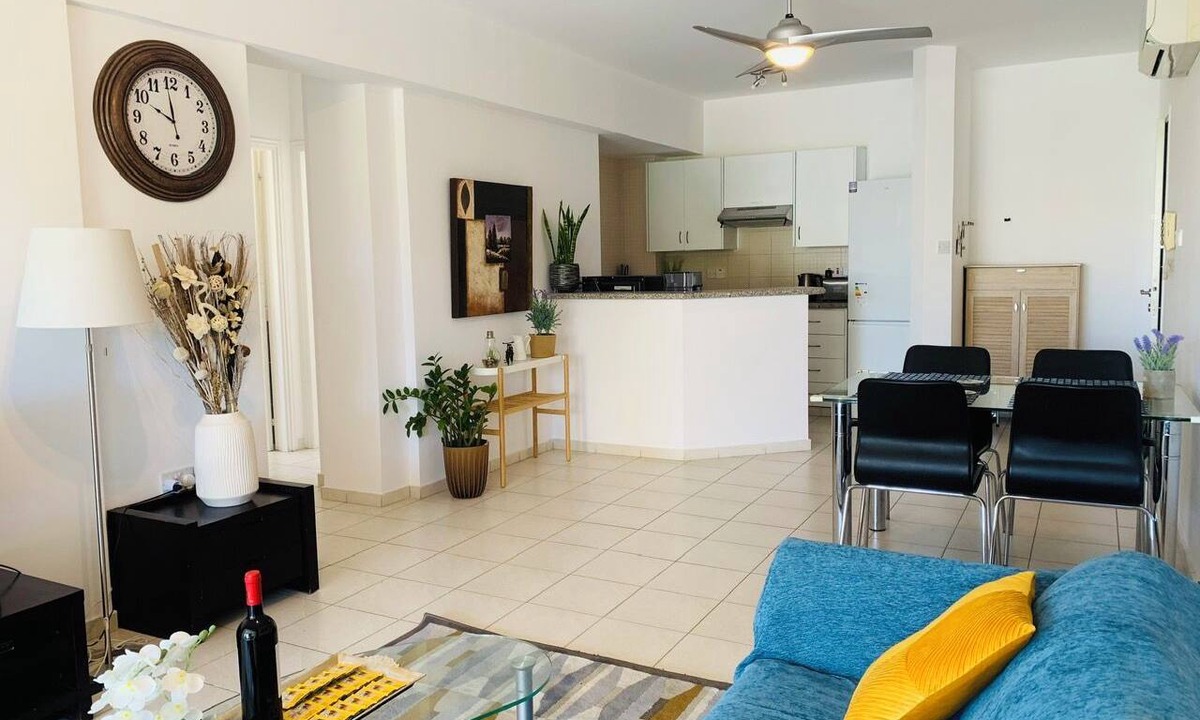 Paphos Apartment | 2BR apartment w Large Balcony-Pool-Parking-Work friendly-Paphos Central