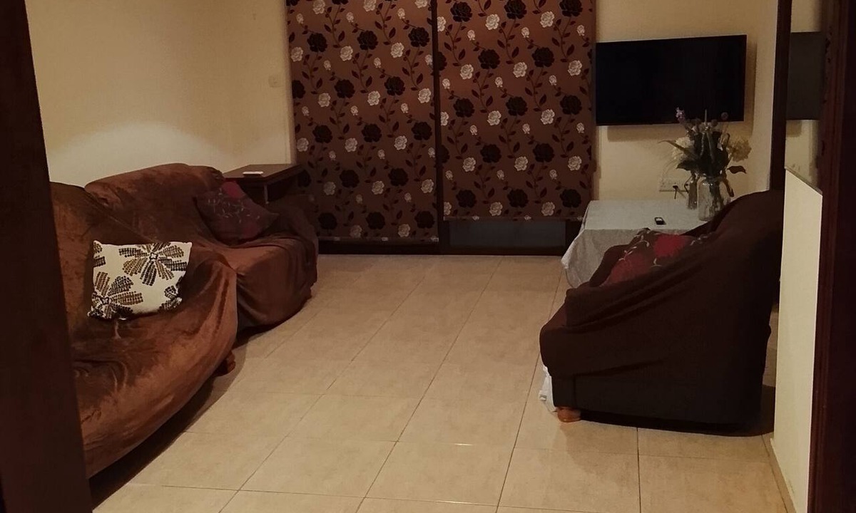 Oroklini Apartment | 3-bedroom apartment in peaceful Oroklini with cool AC.family friendly