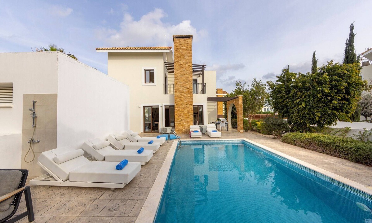 Ayia Thekla Villa | 3 bedroom villa in Ayia Thekla