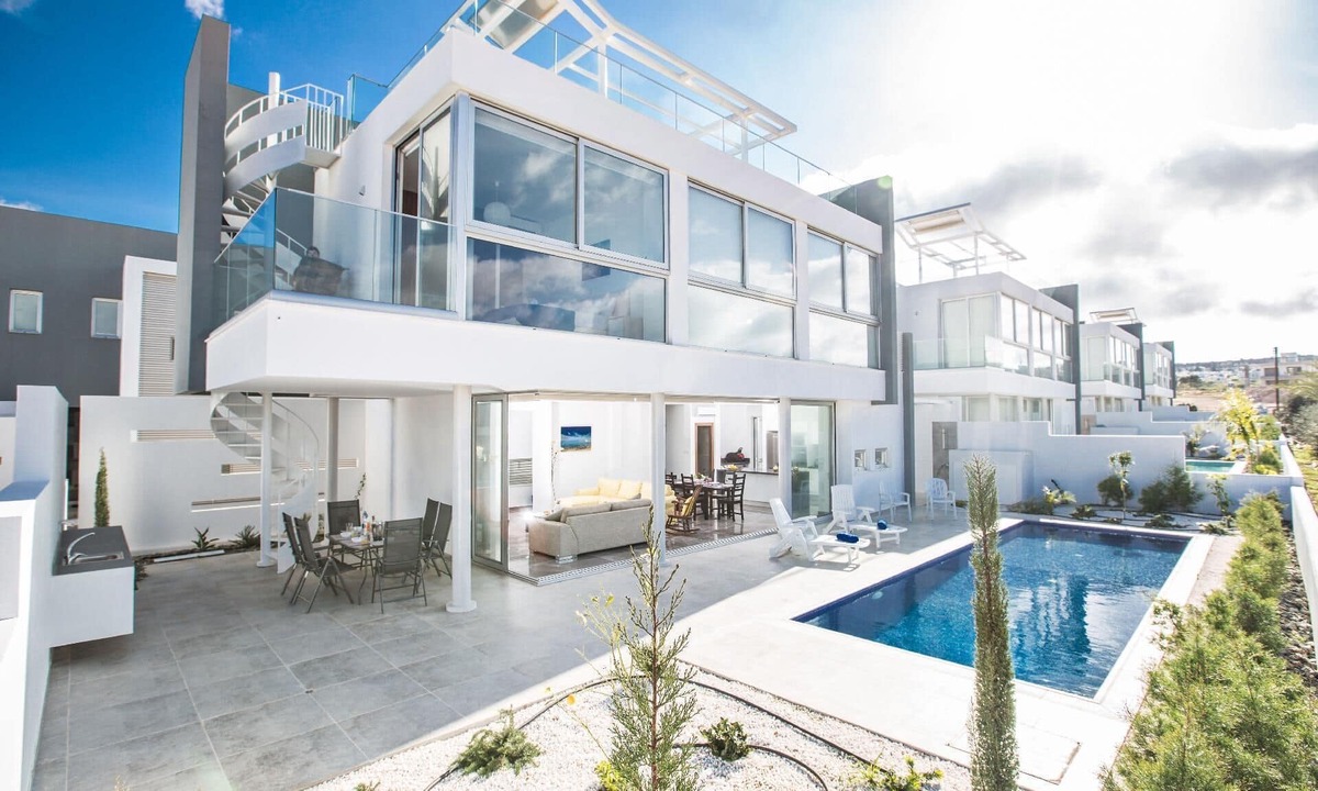 Pernera House | 3 Bedroom Villa with private pool and roof garden