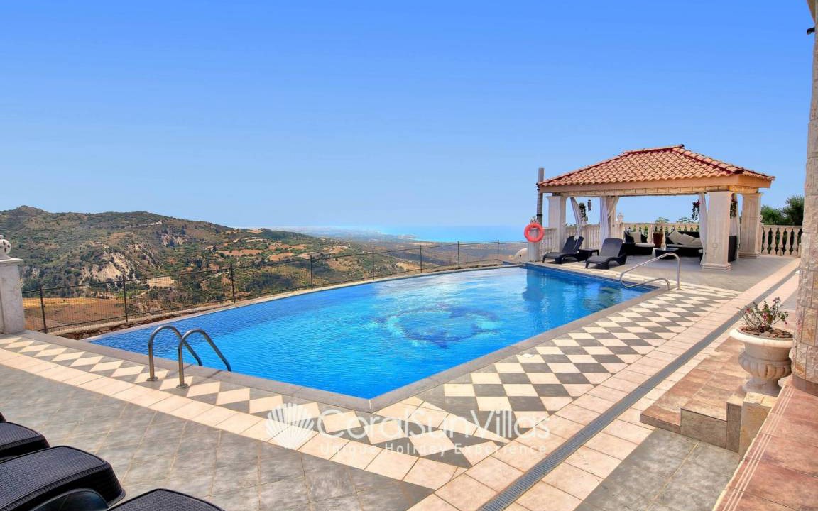 Kathikas Villa | 300 m² Villa ∙ 6 bedrooms ∙ 14 guests