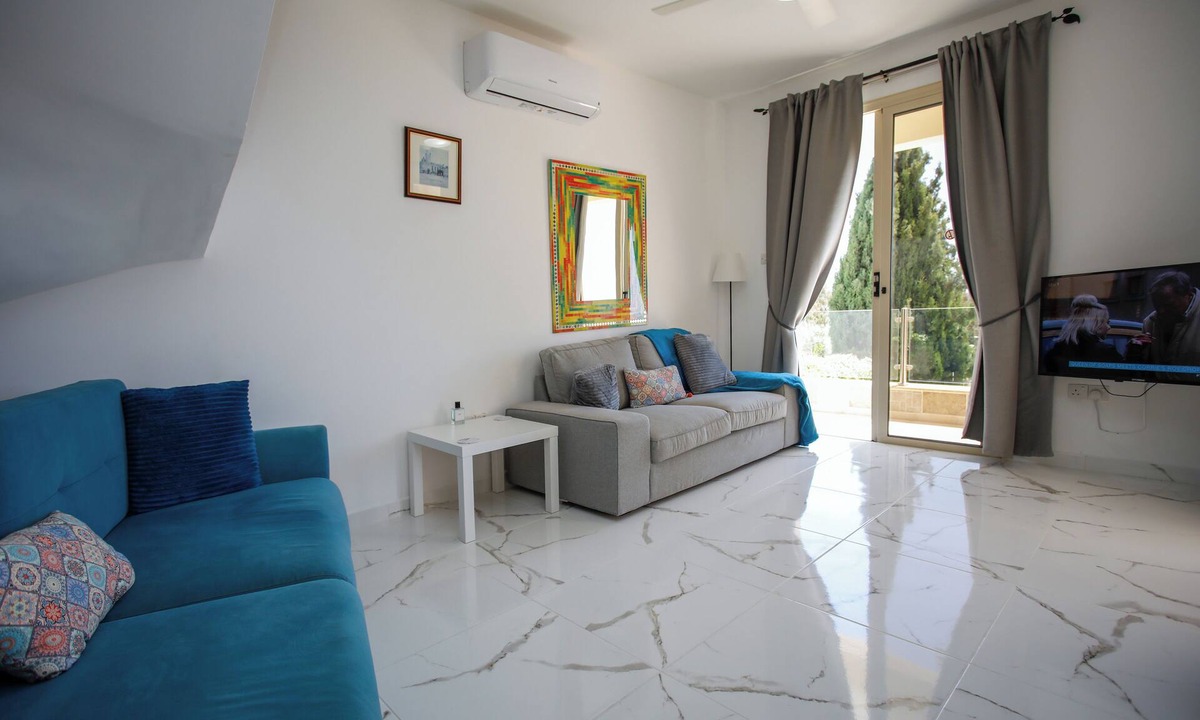 Pegeia Villa | 4/10-12 OCT-23 OCT VIEWS!CORAL BAY! FABULOUS TWO BED MODERN VILLA, WIFI, BEACH!