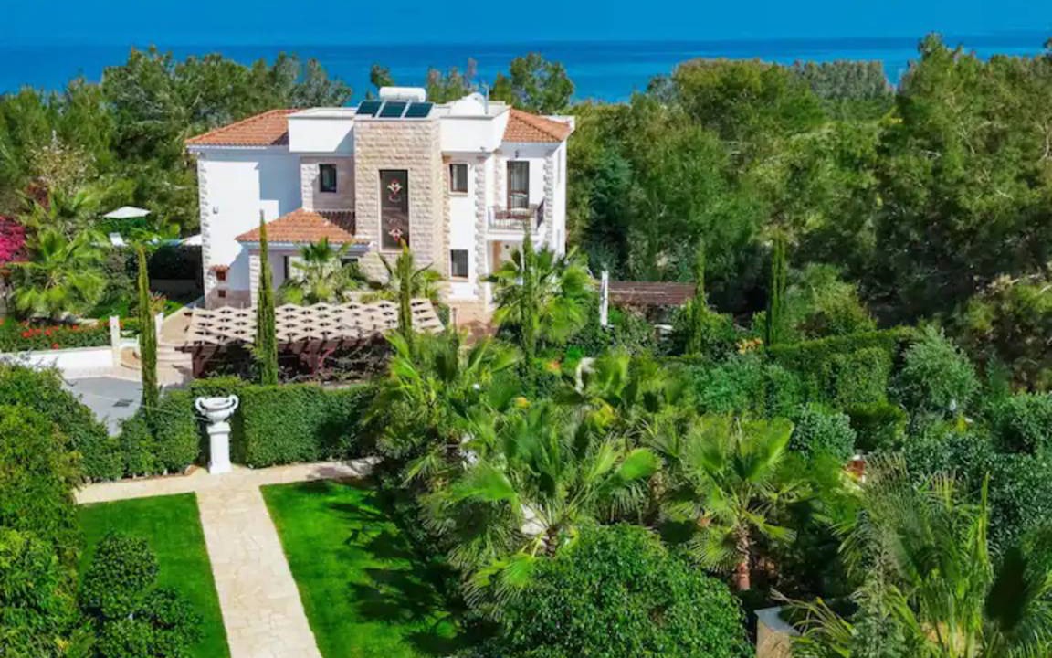 Argaka Villa | 435 m² Villa ∙ 5 bedrooms ∙ 10 guests