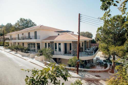 Kakopetria Hotel | 53 m² Hotel ∙ 5 guests