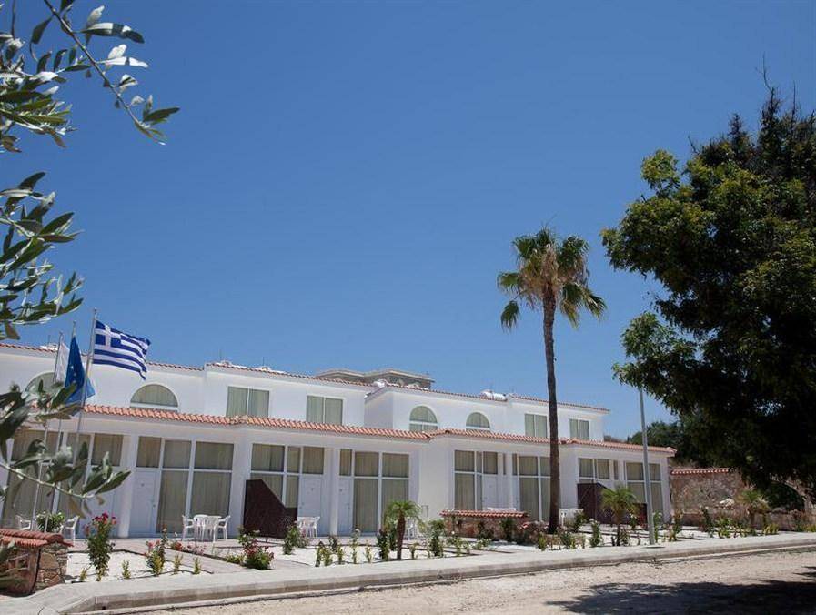 Latchi Apartment | 60 m² Serviced apartment ∙ 5 guests