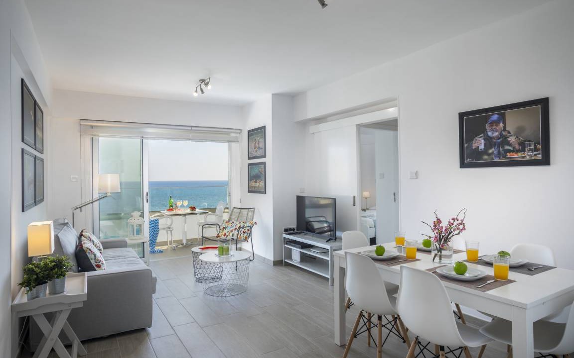 Larnaca Apartment | 90 m² Apartment ∙ 2 bedrooms ∙ 5 guests