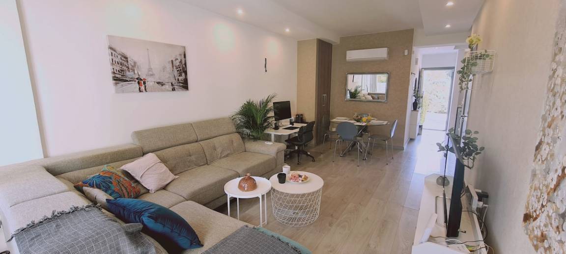 Agios Athanasios House | 90 m² House ∙ 2 bedrooms ∙ 4 guests