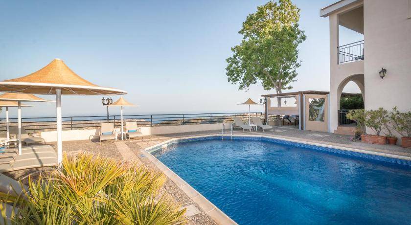 Pissouri Apartment | 90 m² Serviced apartment ∙ 2 bedrooms ∙ 127 guests