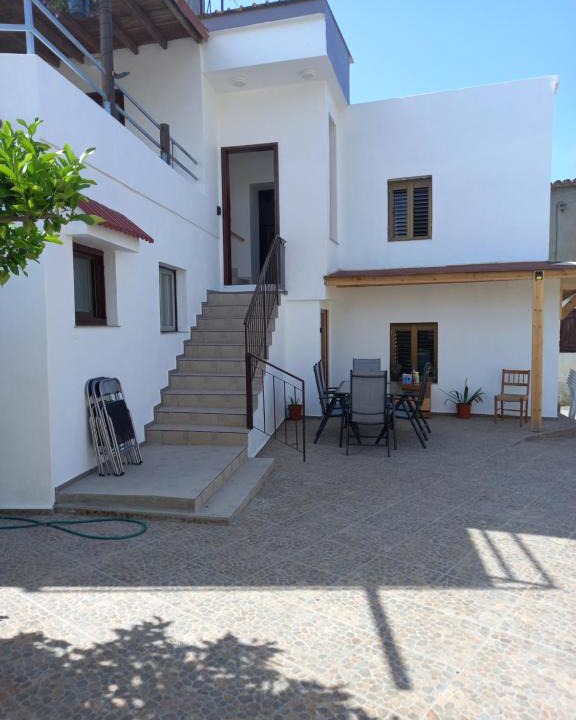 Kornos Apartment | Achilles Heel