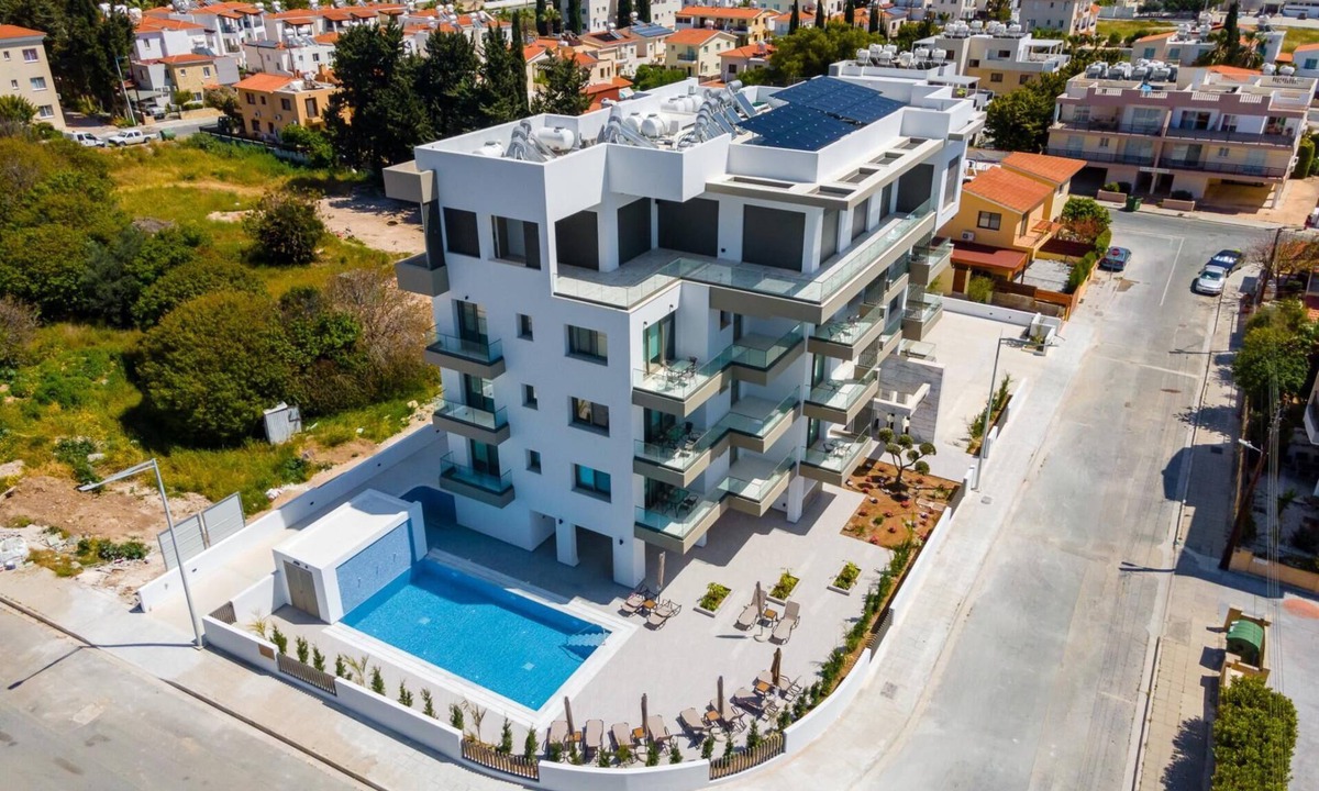Universal Apartment | Adolina One Bedroom Apartment 303