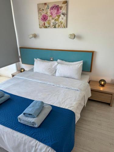 Larnaca City Centre Apartment | Alex Beach Apartment 203
