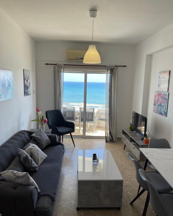 Larnaca City Centre Apartment | Alex Beach Apartment 51
