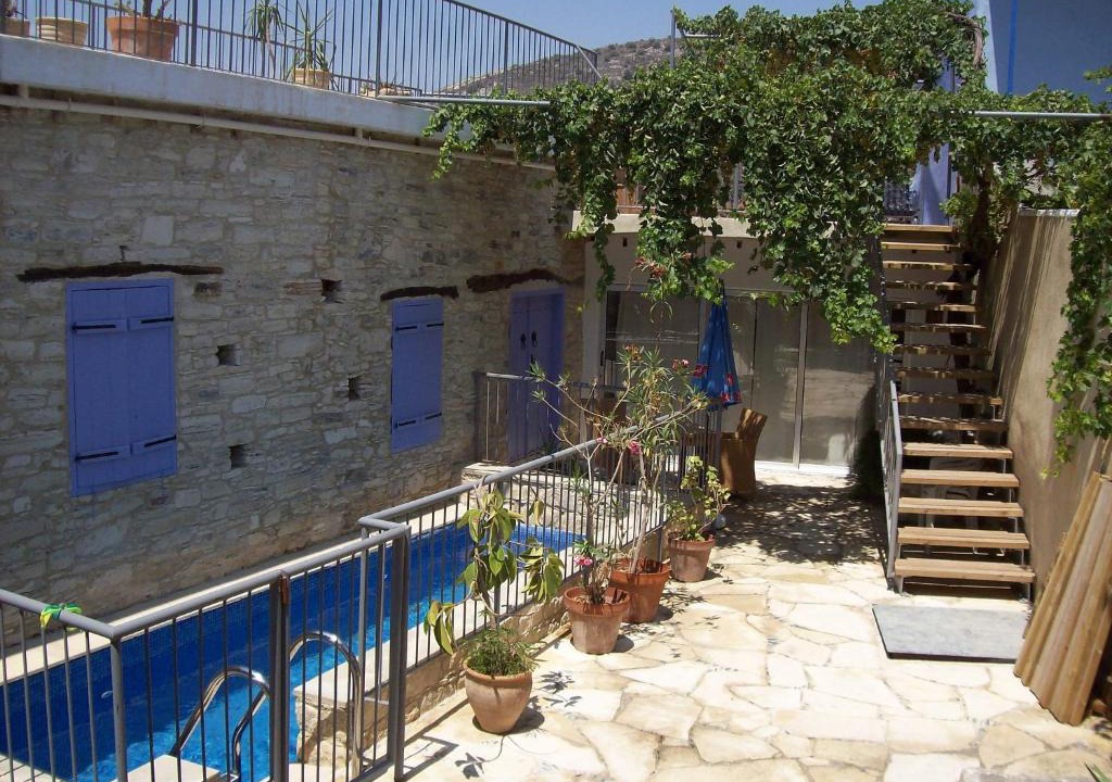 Kalavasos Apartment | Apartment Sofronis House