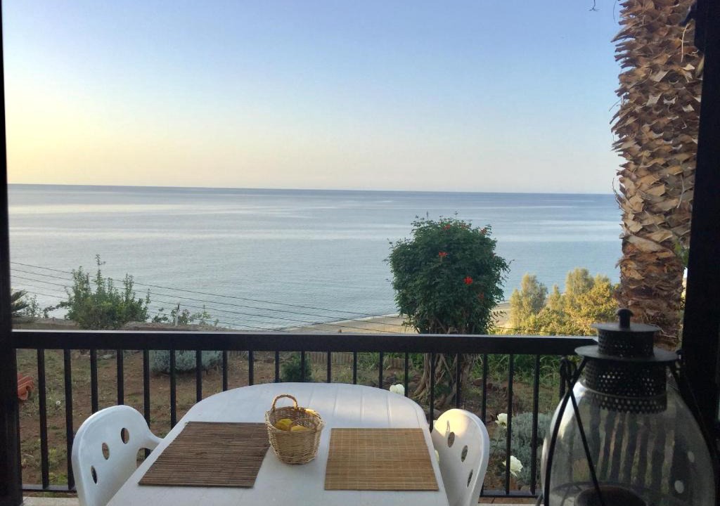 Pachyammos House | Apartment with stunning sea view