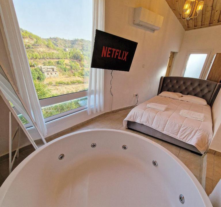 Agros Apartment | Aprosmeno Jacuzzi House 4