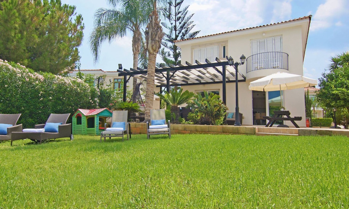 Protaras Villa | ASTRID - 5 Ensuite Bedrooms Spacious Villa within walking distance to Fig Tree Bay