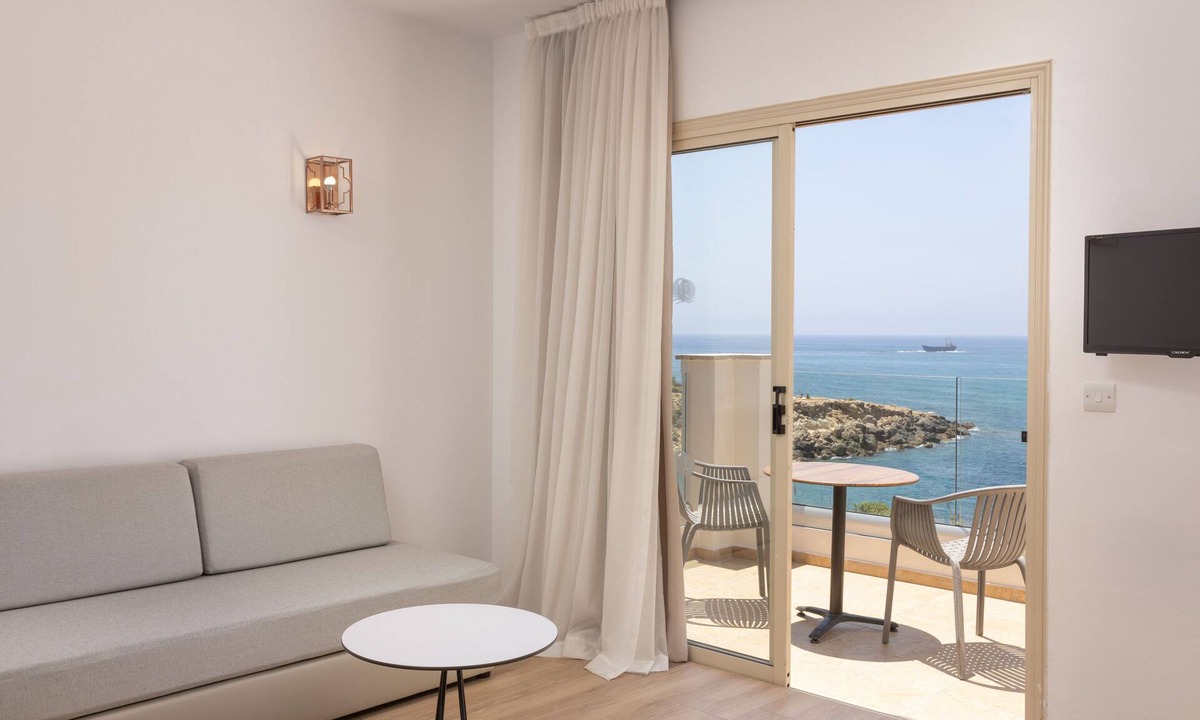 Chlorakas Apartment | Atlantica Akteon