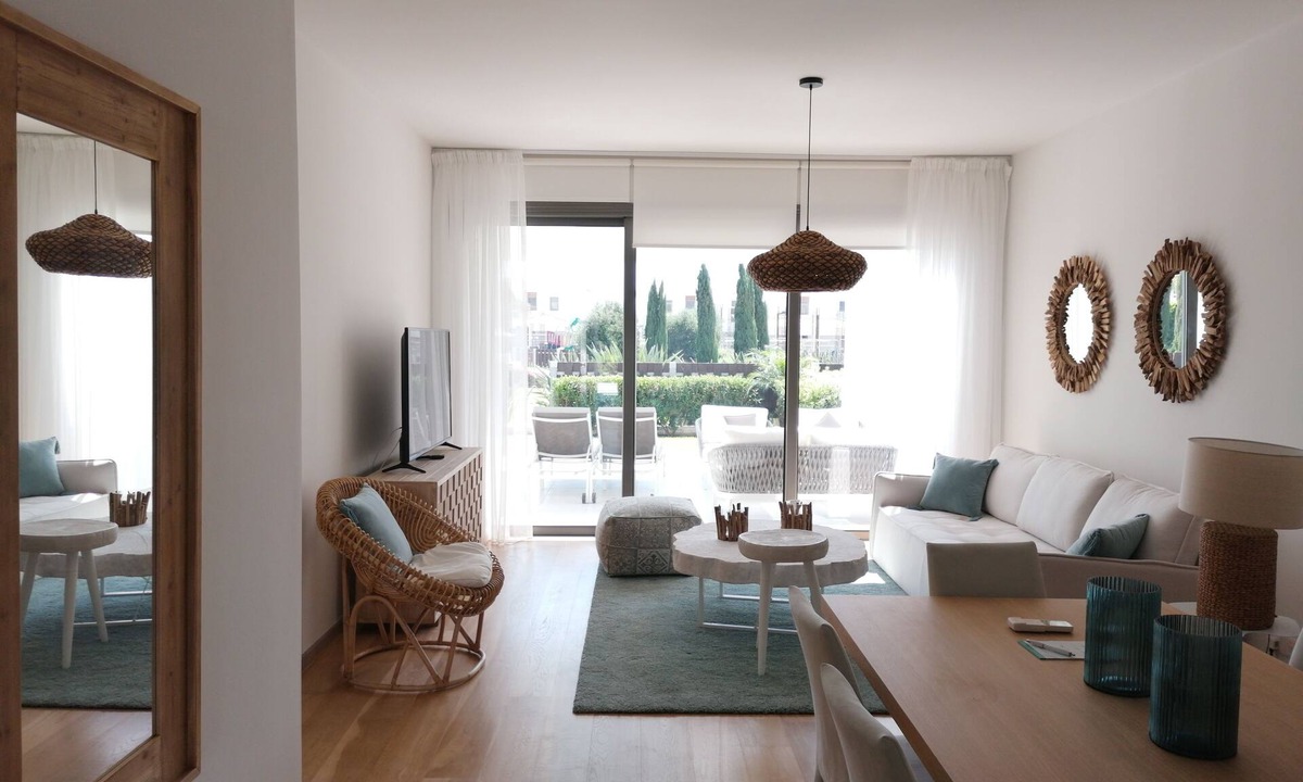 Mazotos Apartment | Atlantis Gardens