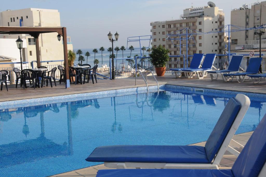 Larnaca City Centre Apartment | Atrium Zenon Hotel Apartments