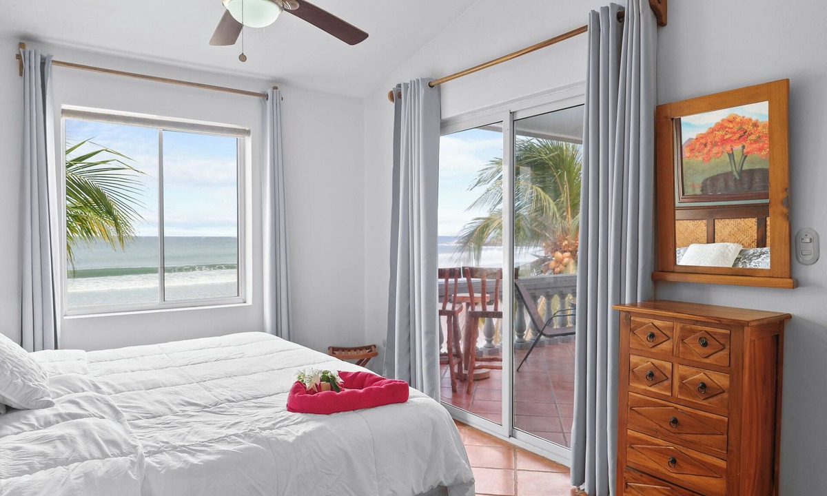 Rancho Santana House | BEACH FRONT Hacienda Iguana Villa A19 3bd/2ba