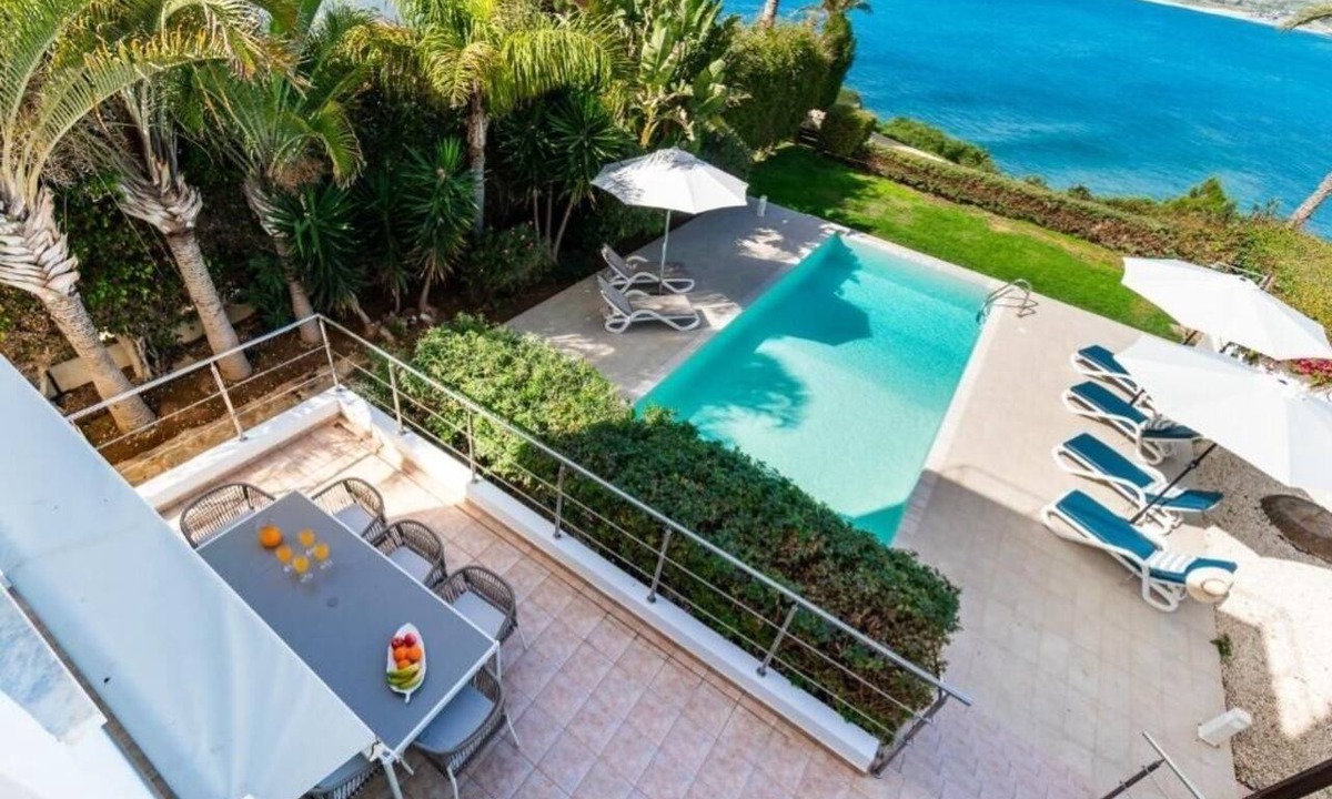 Kissonerga Villa | Beachfront Villa Mare – Private Infinity Pool & Jacuzzi Escape in Kissonerga