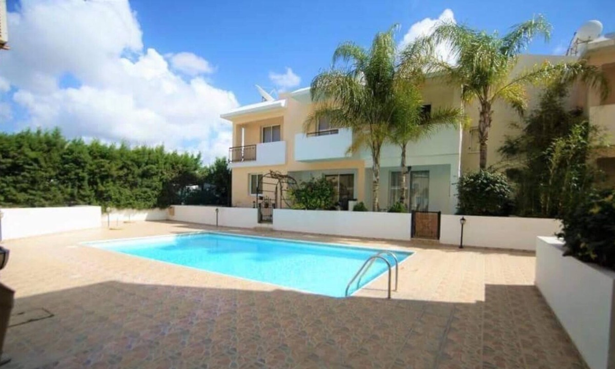 Old Town Apartment | Beautiful Apartment with pool in Paphos, Cyprus