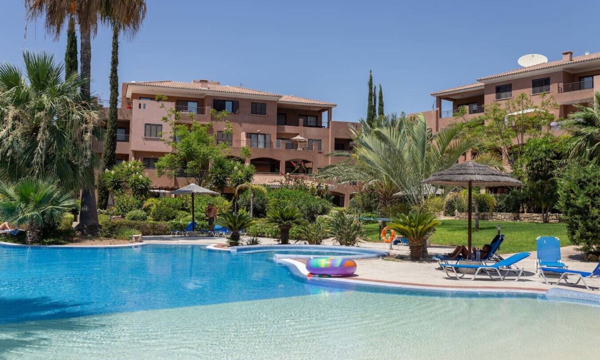 Universal Apartment | Beautiful Apartment with stunning sea views in Paphos!