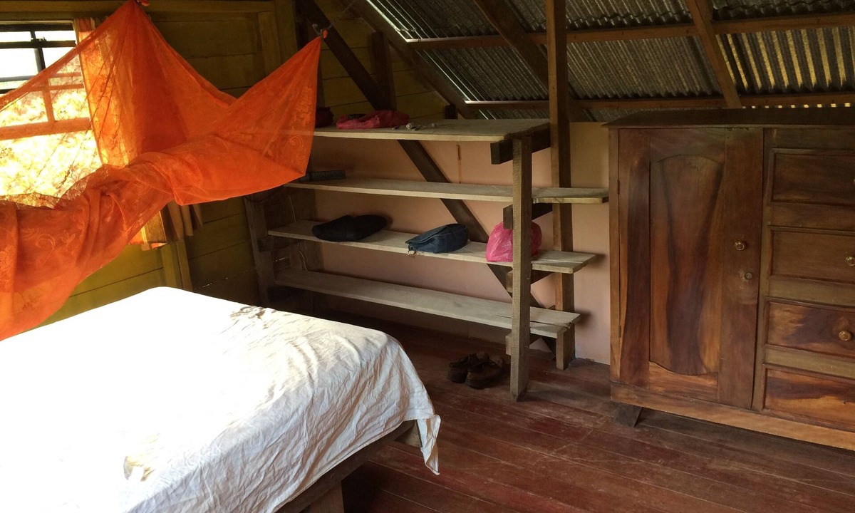 Little Corn Island Bed & Breakfast | BeDoBe