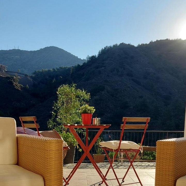 Kalopanayiotis Apartment | BELLE VUE Mountain Home